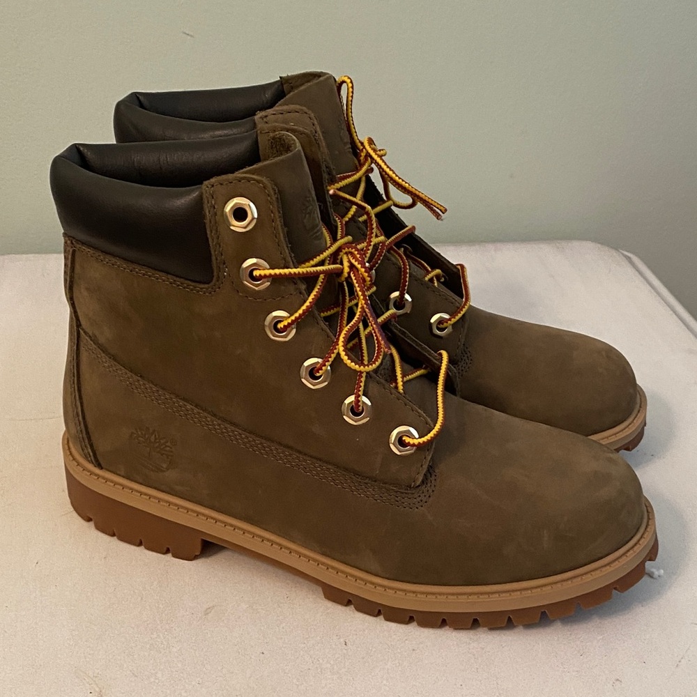 Timberland Olive Green Boots with Yellow Laces boys